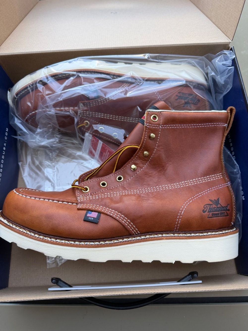 American-Made Men's Moc Toe Work Boot - Chestnut Brown